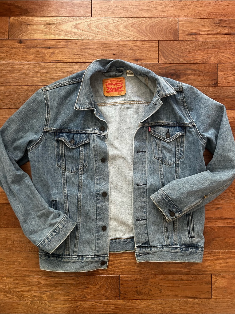 Levi's Light Blue Vintage-Style Denim Jacket